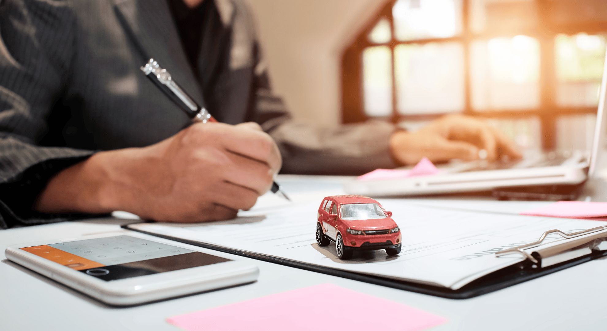 Understanding Comprehensive vs Third-Party Commercial Motor Insurance in the UAE: Which is Right for Your Business?